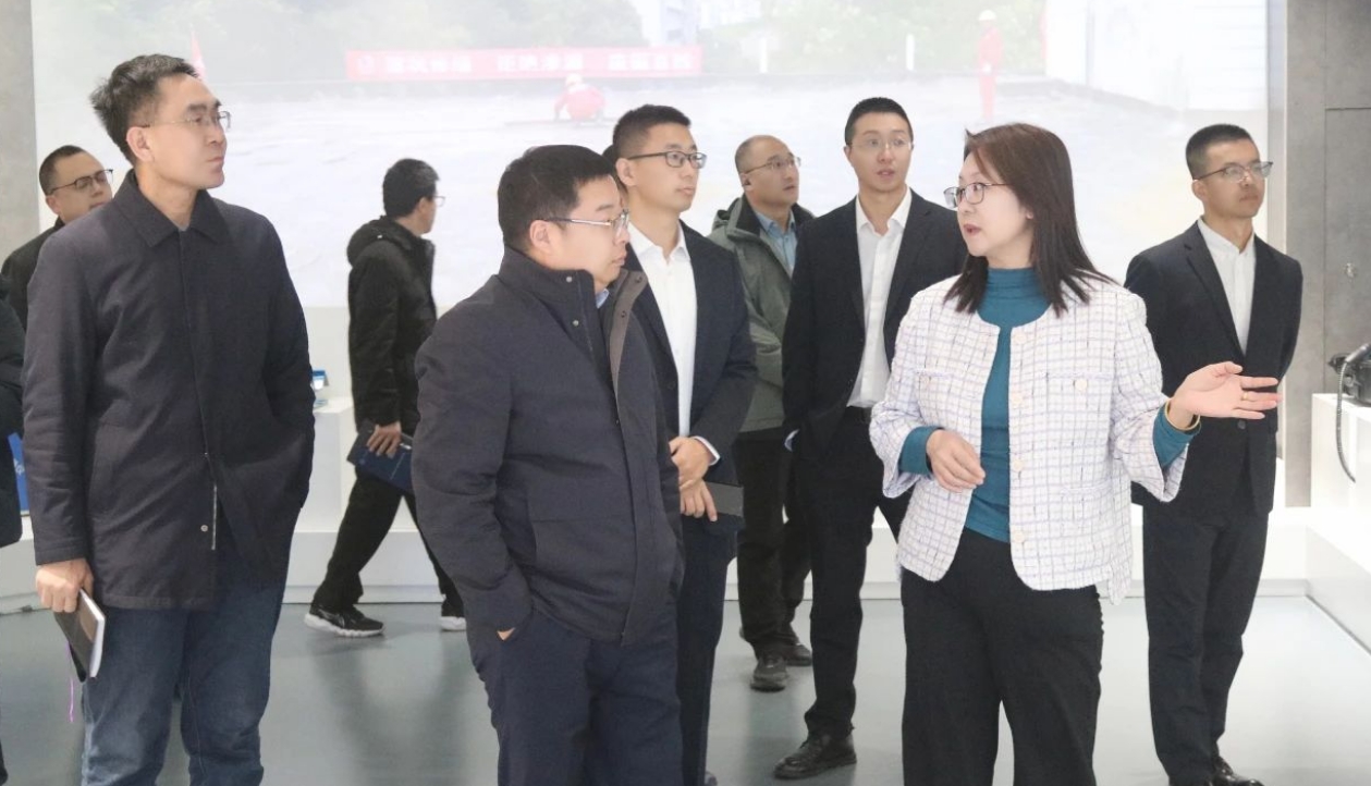 中铁三局四公司总经理高文华一行赴中科建通考察交流